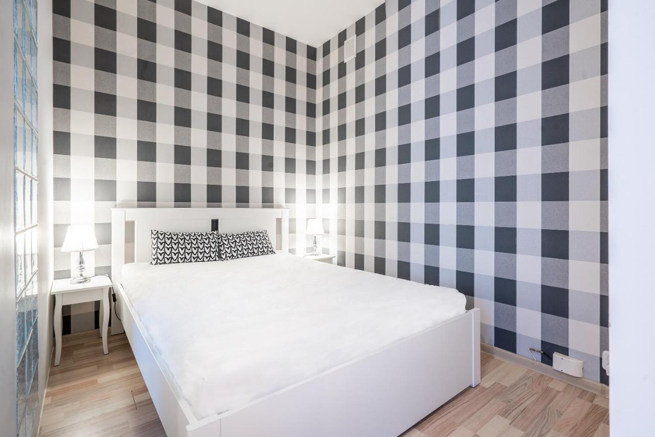 グディニャ9 Apartアパートメント エクステリア 写真