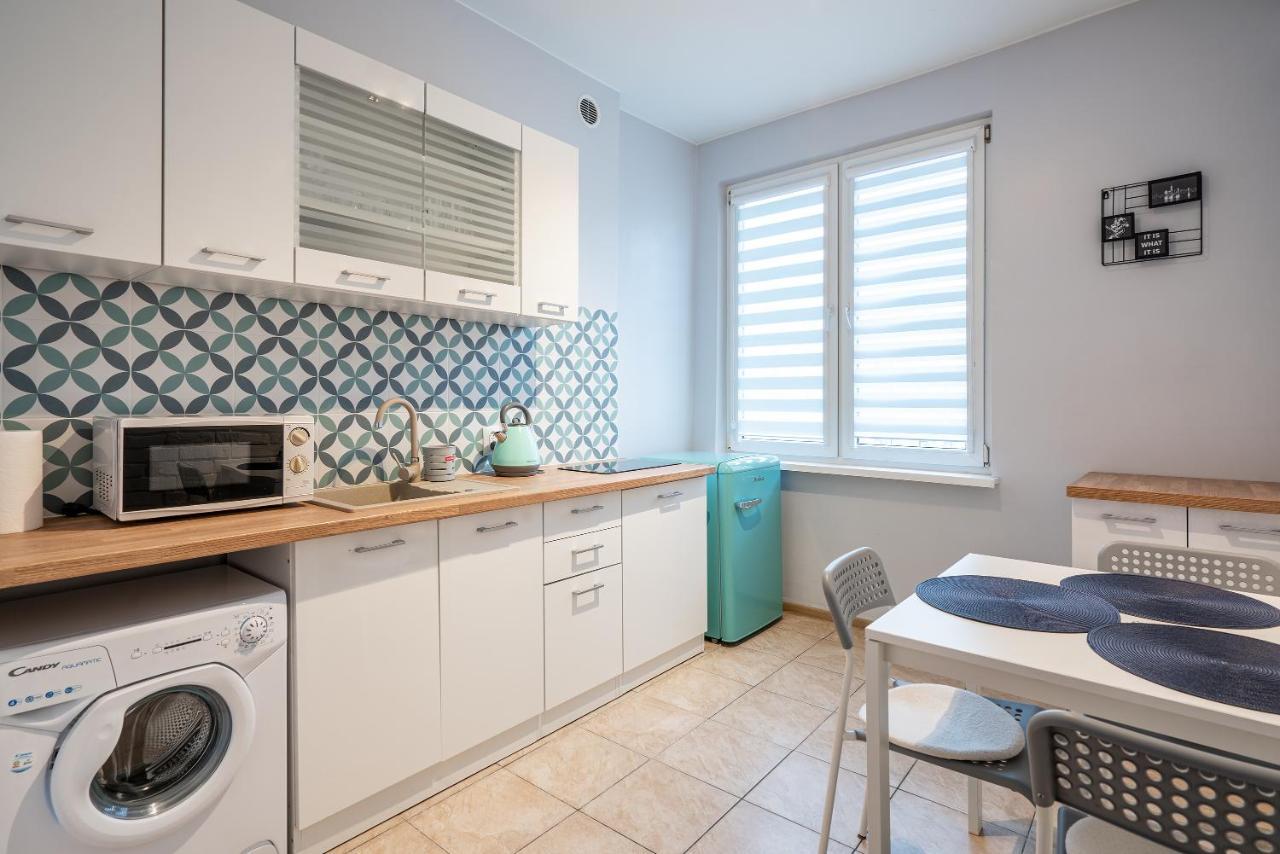 グディニャ9 Apartアパートメント エクステリア 写真